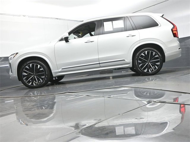 Used 2025 Volvo XC90 B5 Plus w/ Protection Package Premier image 37