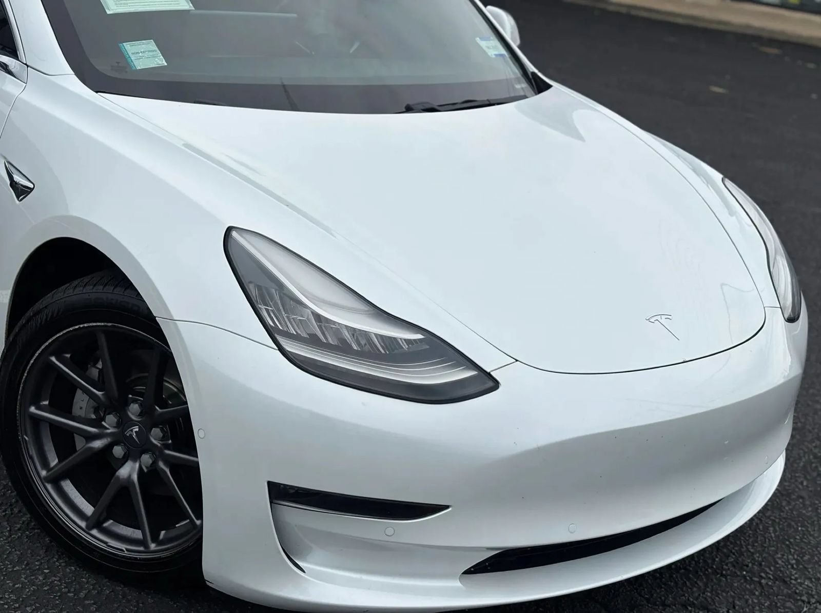 Used 2018 Tesla Model 3 Long Range AWD/4WD image 2