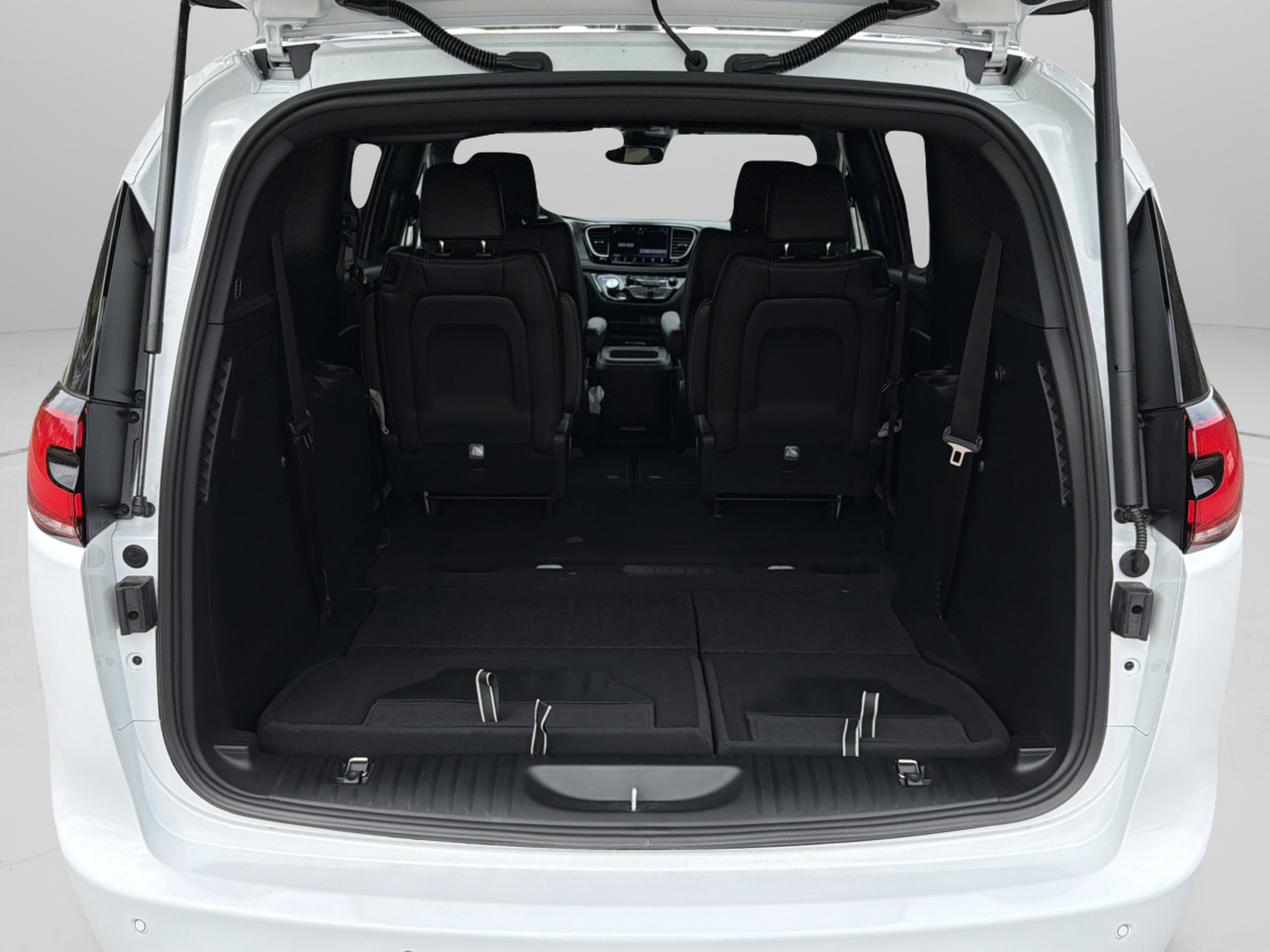 New 2026 Chrysler Pacifica Select w/ S Appearance Package FWD image 21