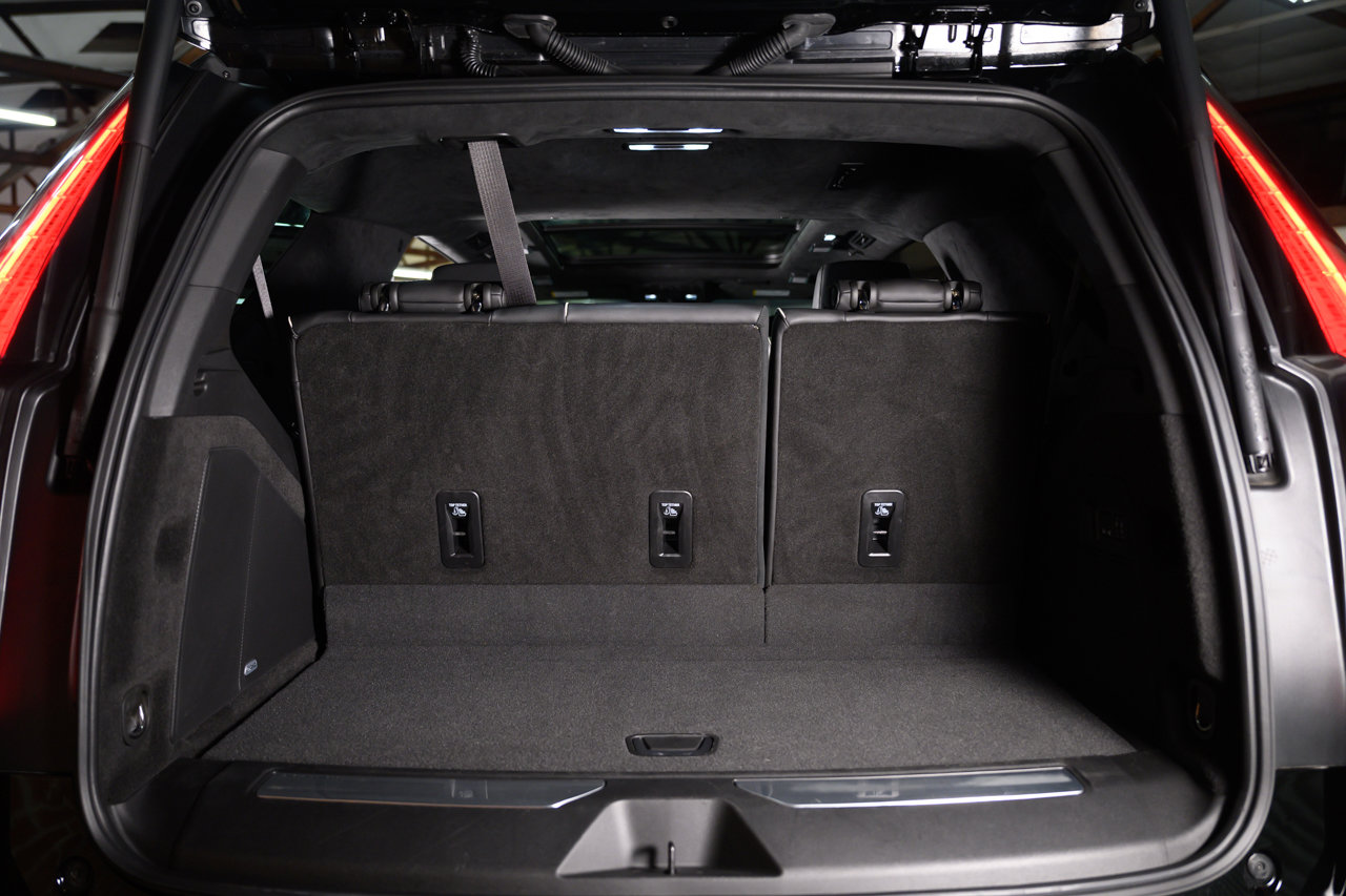 Used 2024 Cadillac Escalade V w/ LPO, Floor Liner Package image 44