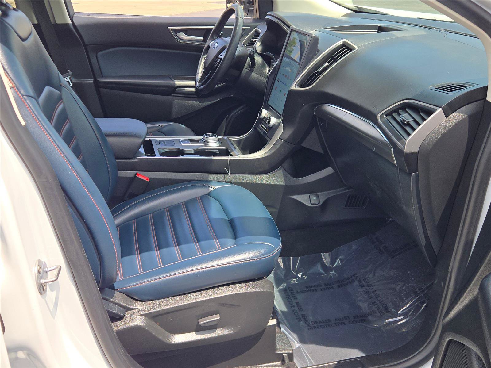 Used 2022 Ford Edge SEL w/ Sport Appearance Package AWD/4WD image 16
