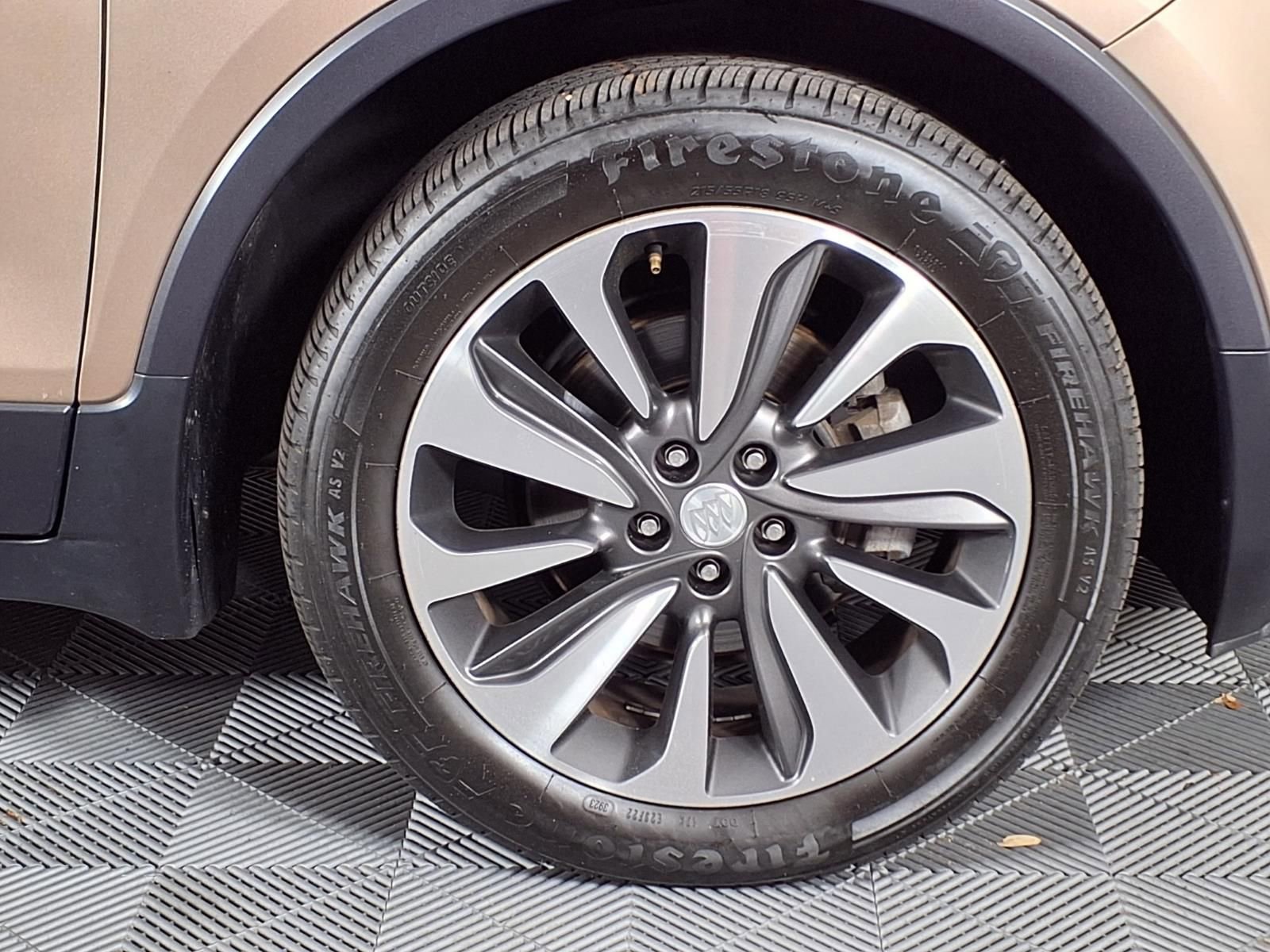 Used 2018 Buick Encore Premium FWD image 32