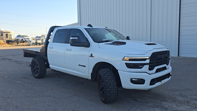 Used 2025 RAM 2500 Laramie AWD/4WD image 21