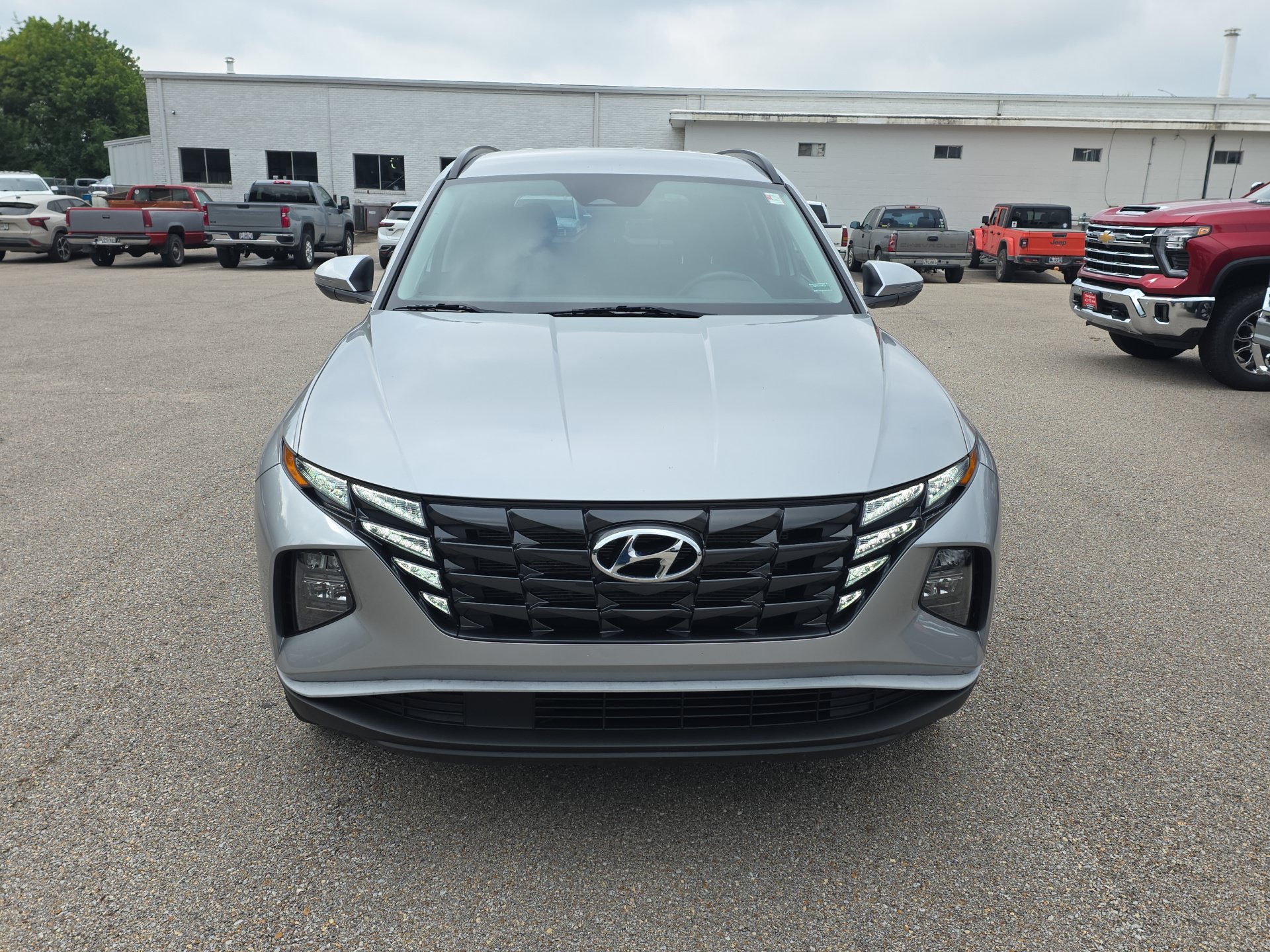 Used 2023 Hyundai Tucson SEL AWD/4WD image 3