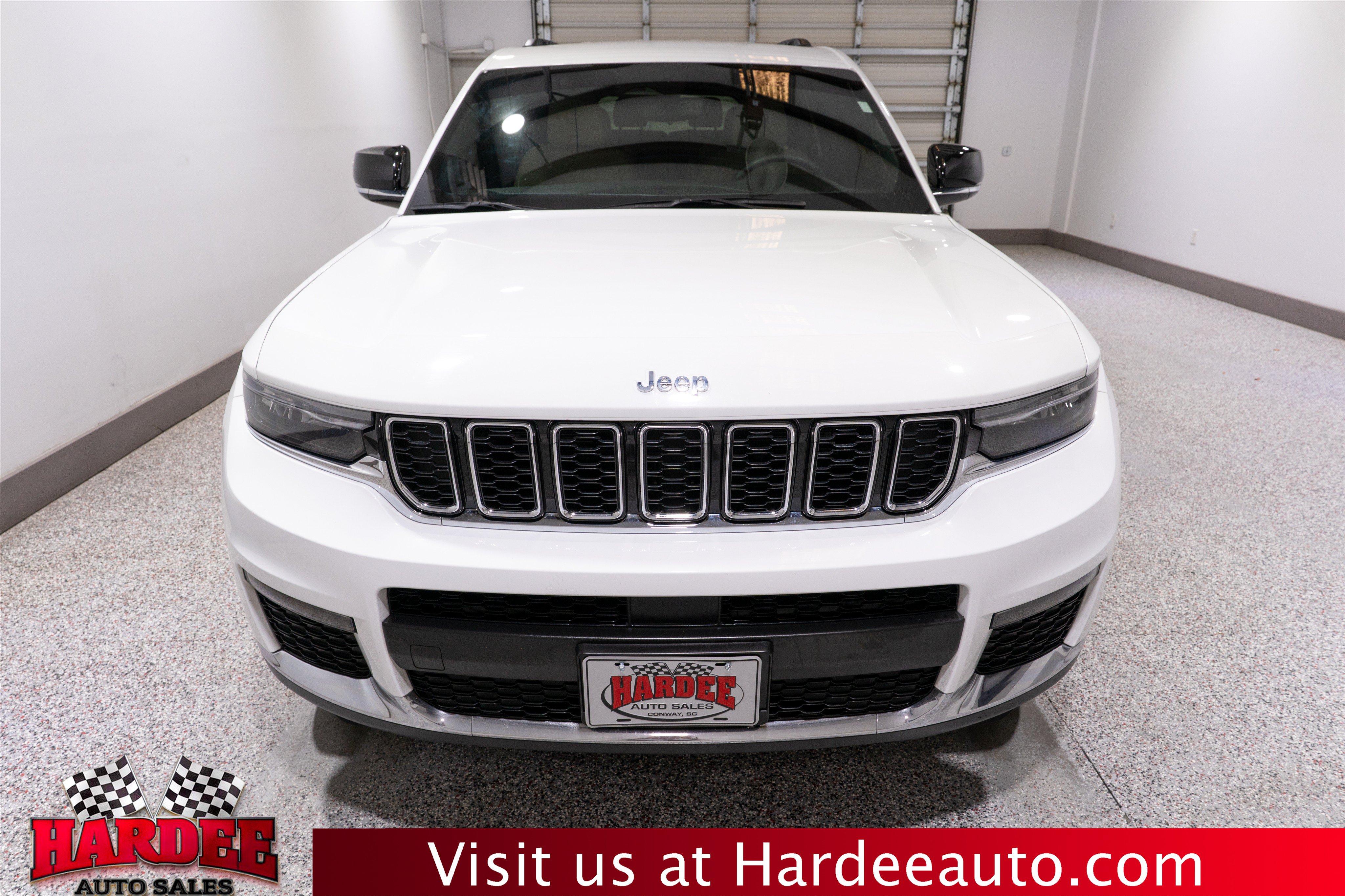Used 2024 Jeep Grand Cherokee L Limited w/ MOPAR Finishing Package AWD/4WD image 7