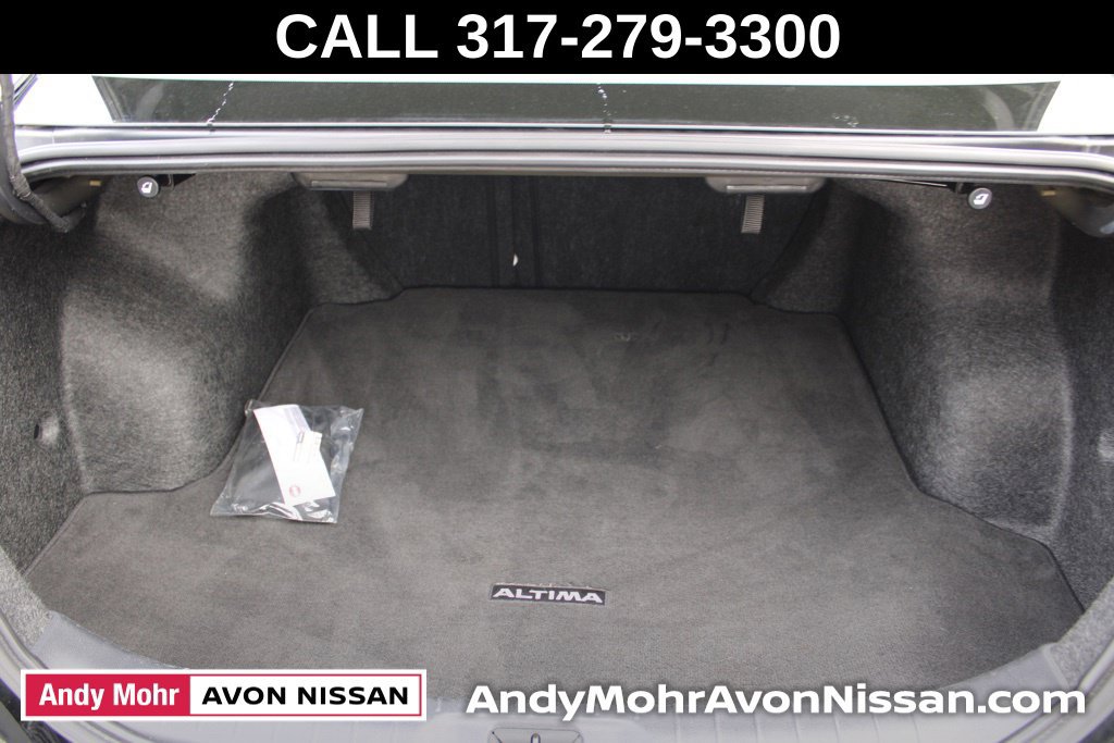 Used 2025 Nissan Altima 2.5 SV FWD image 10