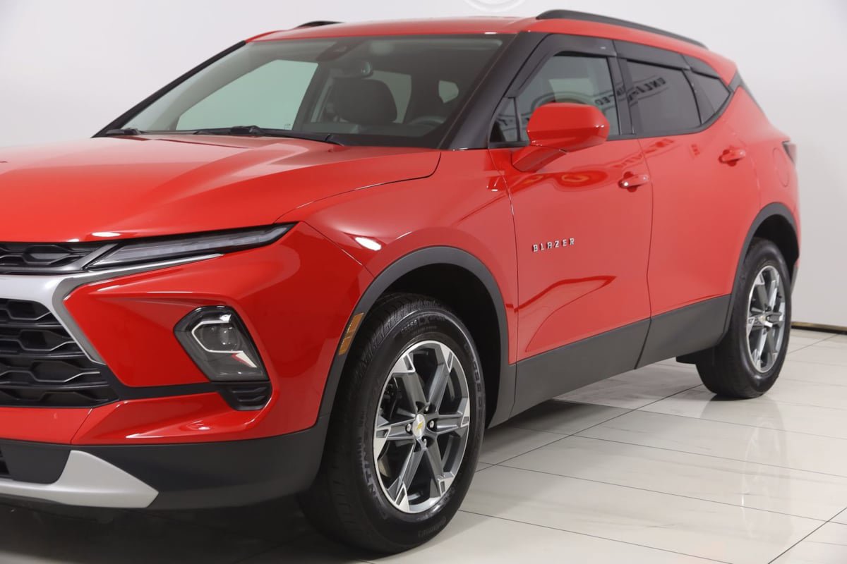 Used 2024 Chevrolet Blazer LT w/ Convenience Package FWD image 50