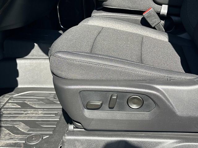 New 2026 GMC Sierra 2500 SLE w/ SLE Value Package; image 10