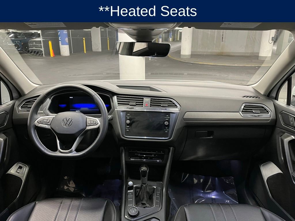 Used 2022 Volkswagen Tiguan SE w/ Panoramic Sunroof Package image 7