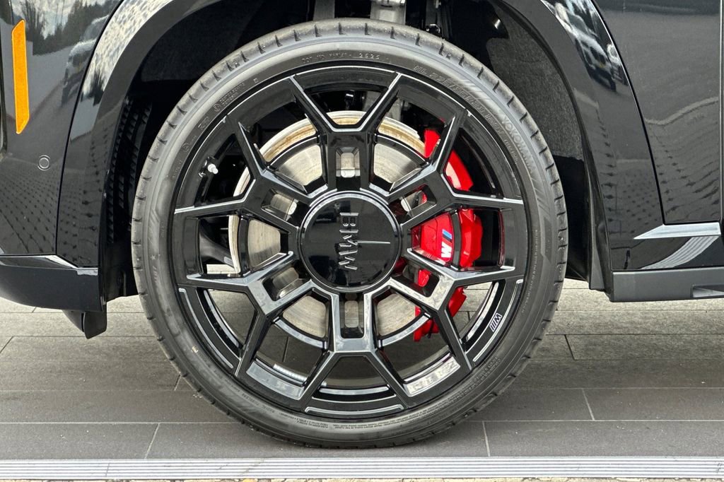 New 2026 BMW XM Label Red image 33