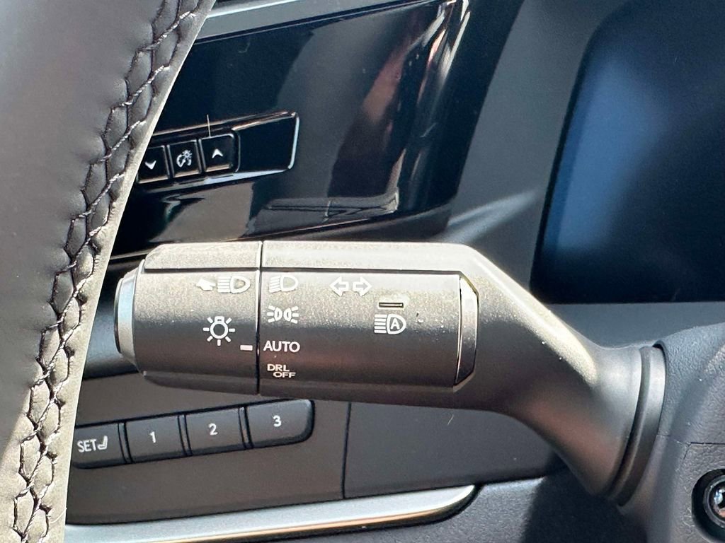 New 2026 Lexus RZ 450e AWD image 31