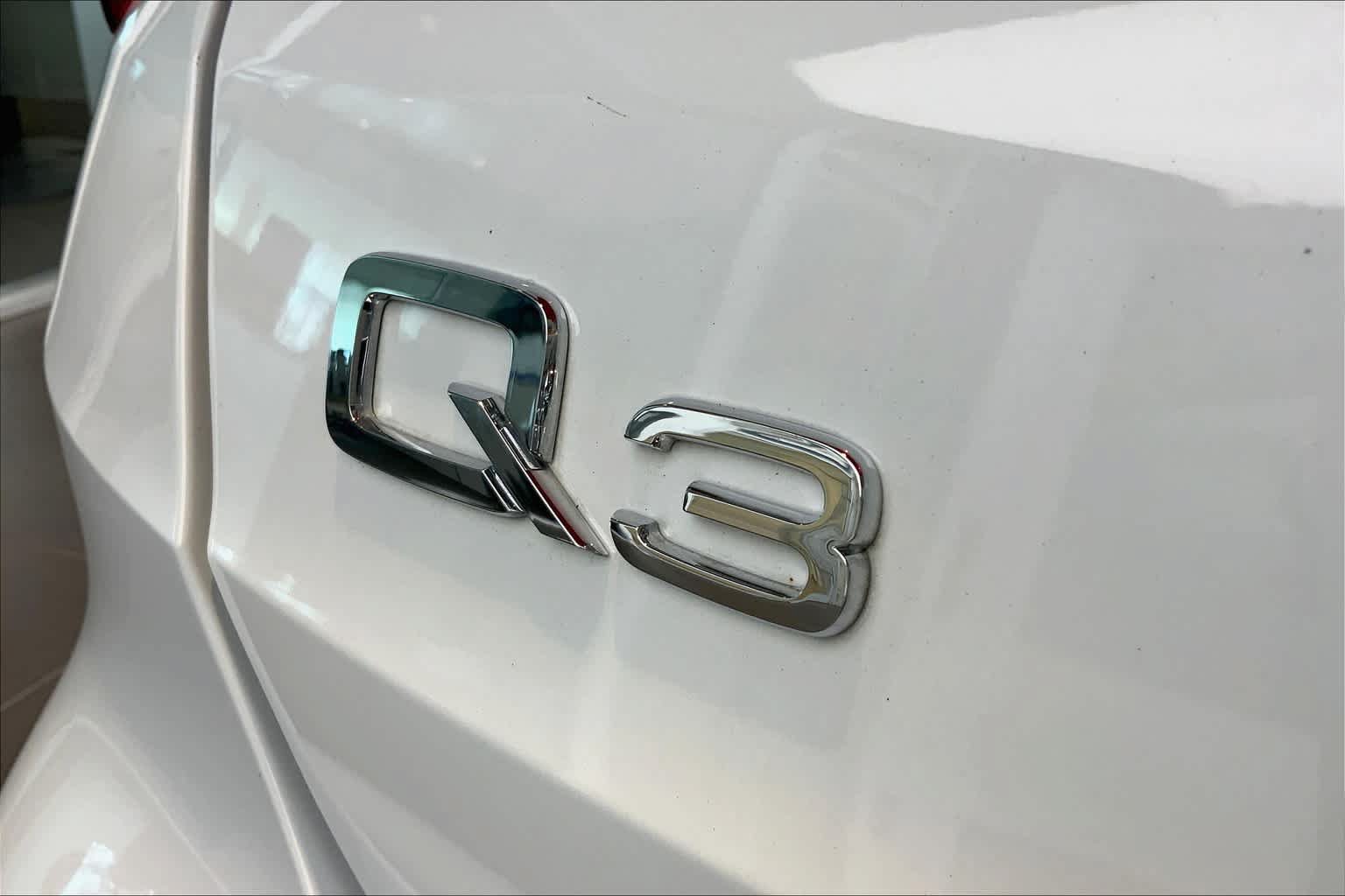 Used 2020 Audi Q3 2.0T Premium Plus w/ Premium Plus Package AWD/4WD image 33
