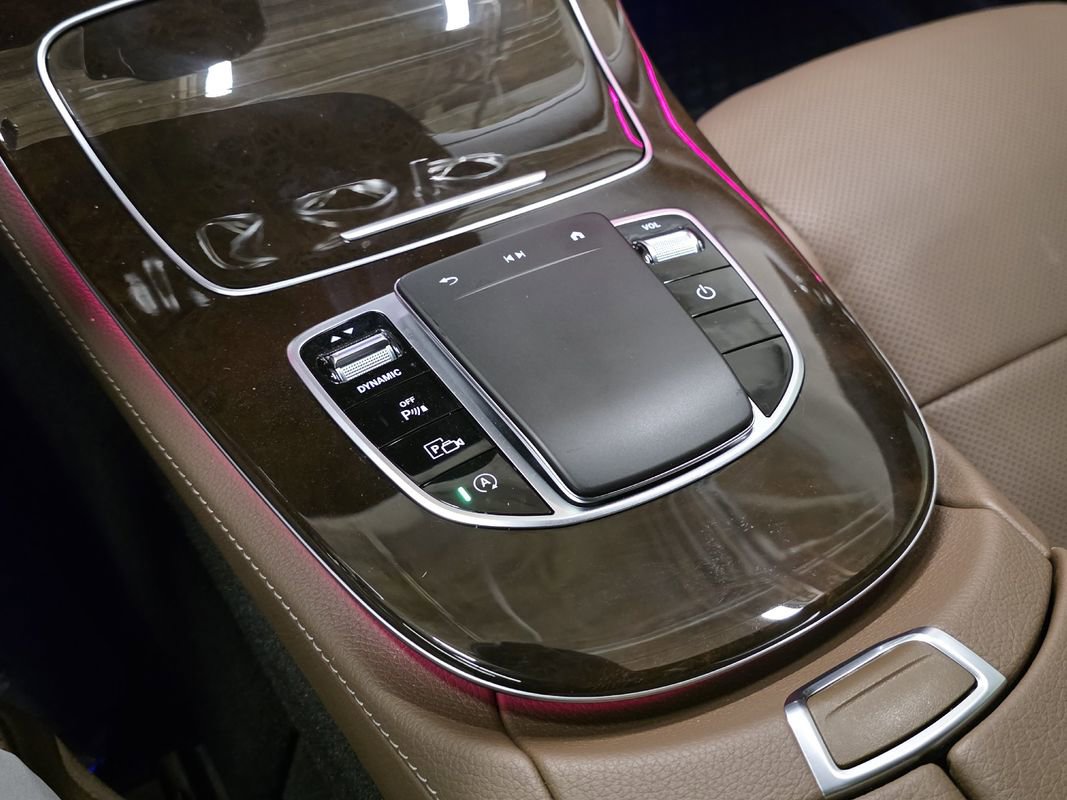 Used 2022 Mercedes-Benz E 450 4MATIC Sedan image 33