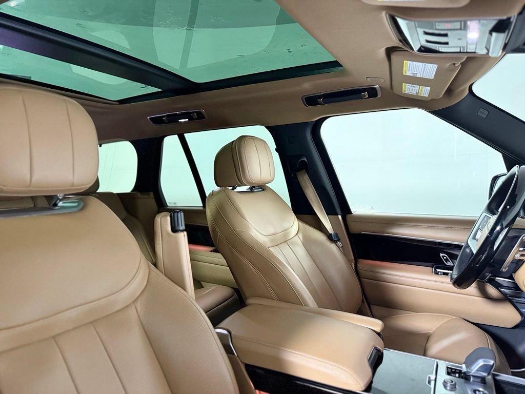 Used 2023 Land Rover Range Rover SE AWD/4WD image 25