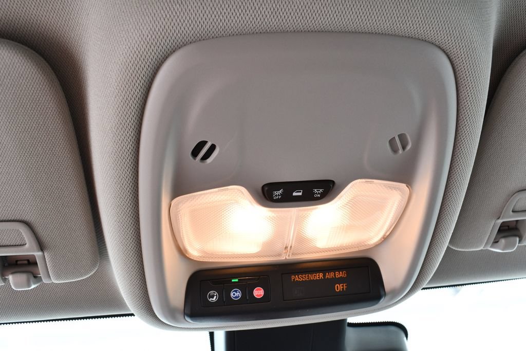Used 2025 Buick Encore GX Sport Touring w/ Advanced Technology Package AWD/4WD image 34