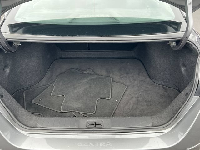 Used 2024 Nissan Sentra SV FWD image 21