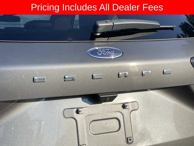 Used 2022 Ford Escape Titanium w/ Titanium Elite Package AWD/4WD image 6