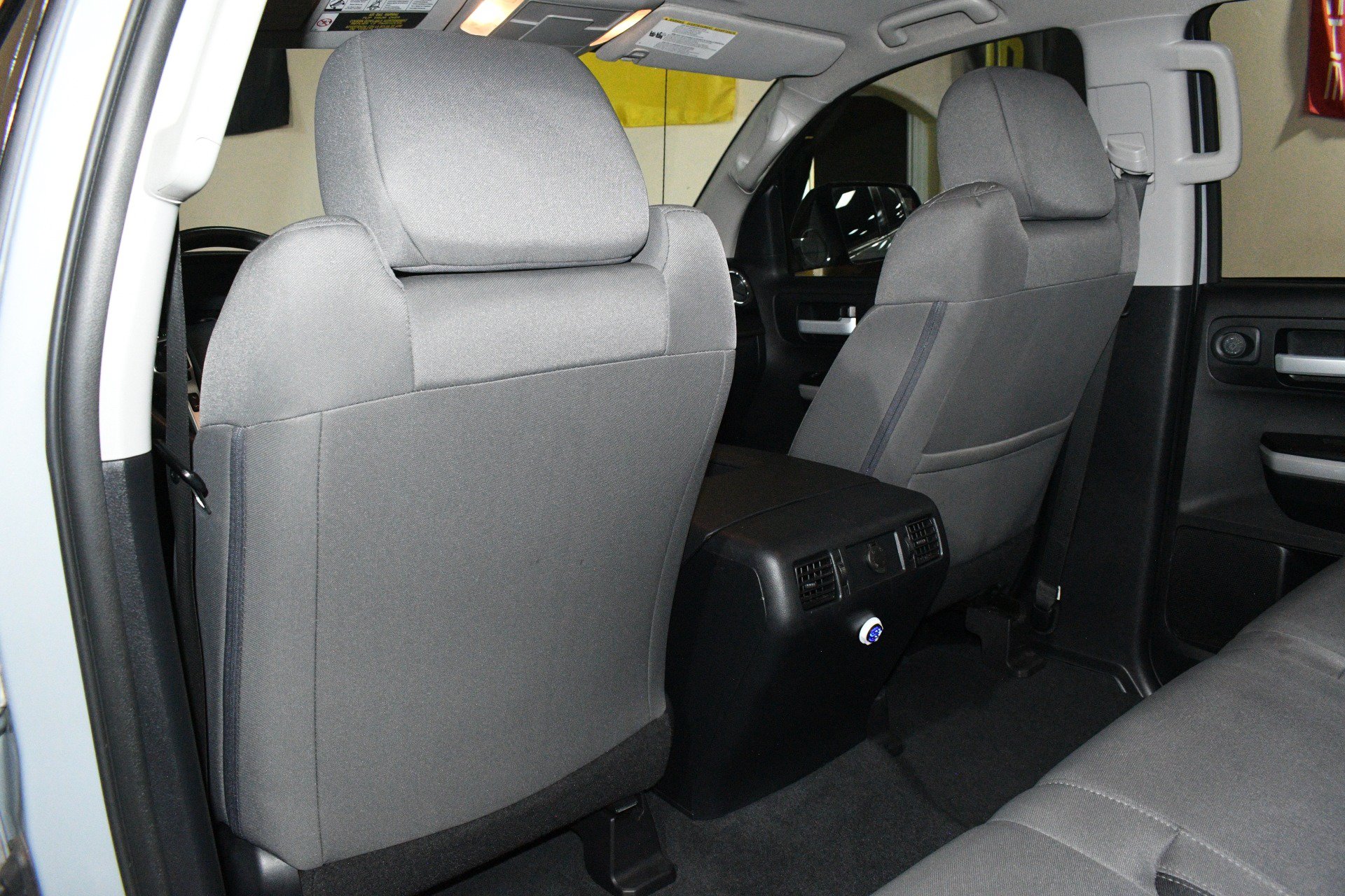 Used 2019 Toyota Tundra SR5 w/ SR5 Upgrade Package AWD/4WD image 15