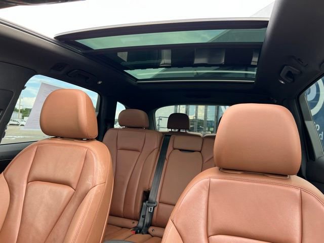 Used 2021 Audi Q7 3.0T Premium w/ Convenience Package image 29