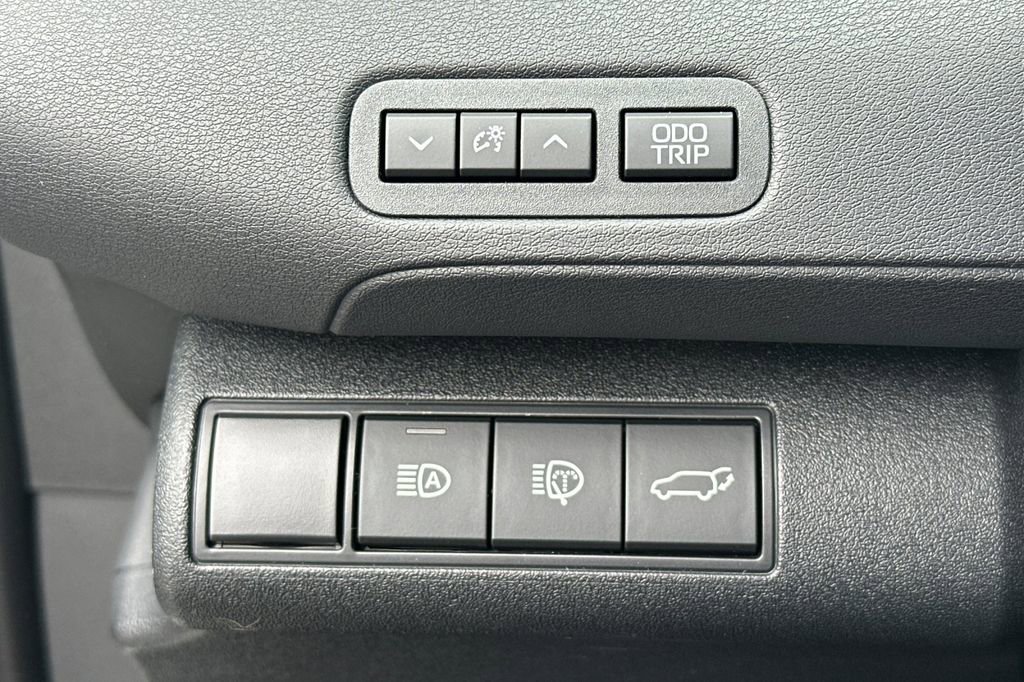 New 2026 Subaru Uncharted Premium image 30