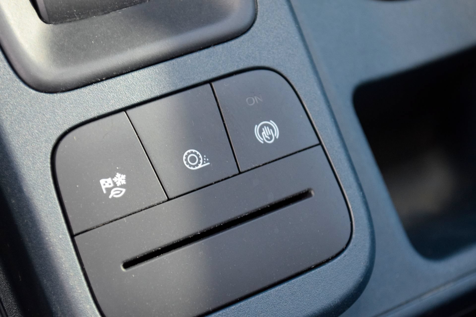Used 2024 Ford Maverick XLT FWD image 11