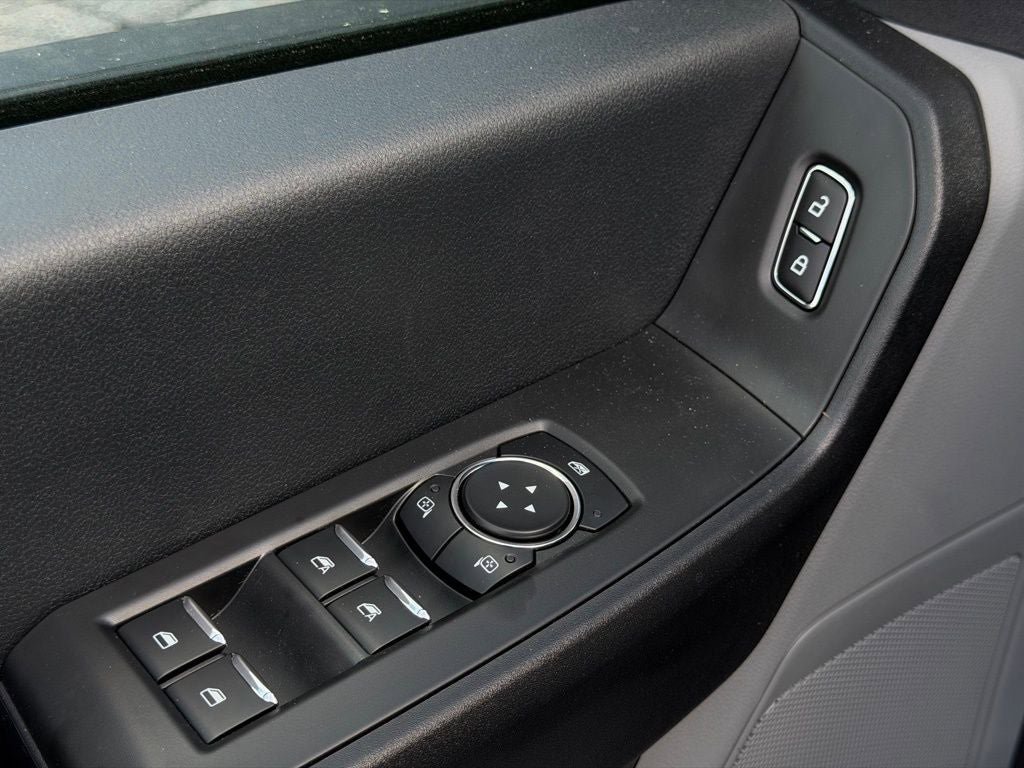 New 2026 Ford F550 4x4 Crew Cab image 19
