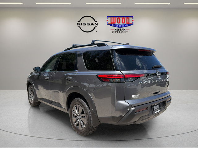 Used 2025 Nissan Pathfinder SV AWD/4WD image 4