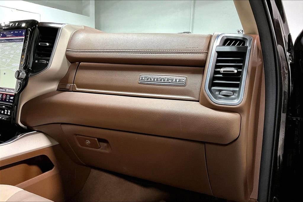 Used 2019 RAM 1500 Laramie image 19