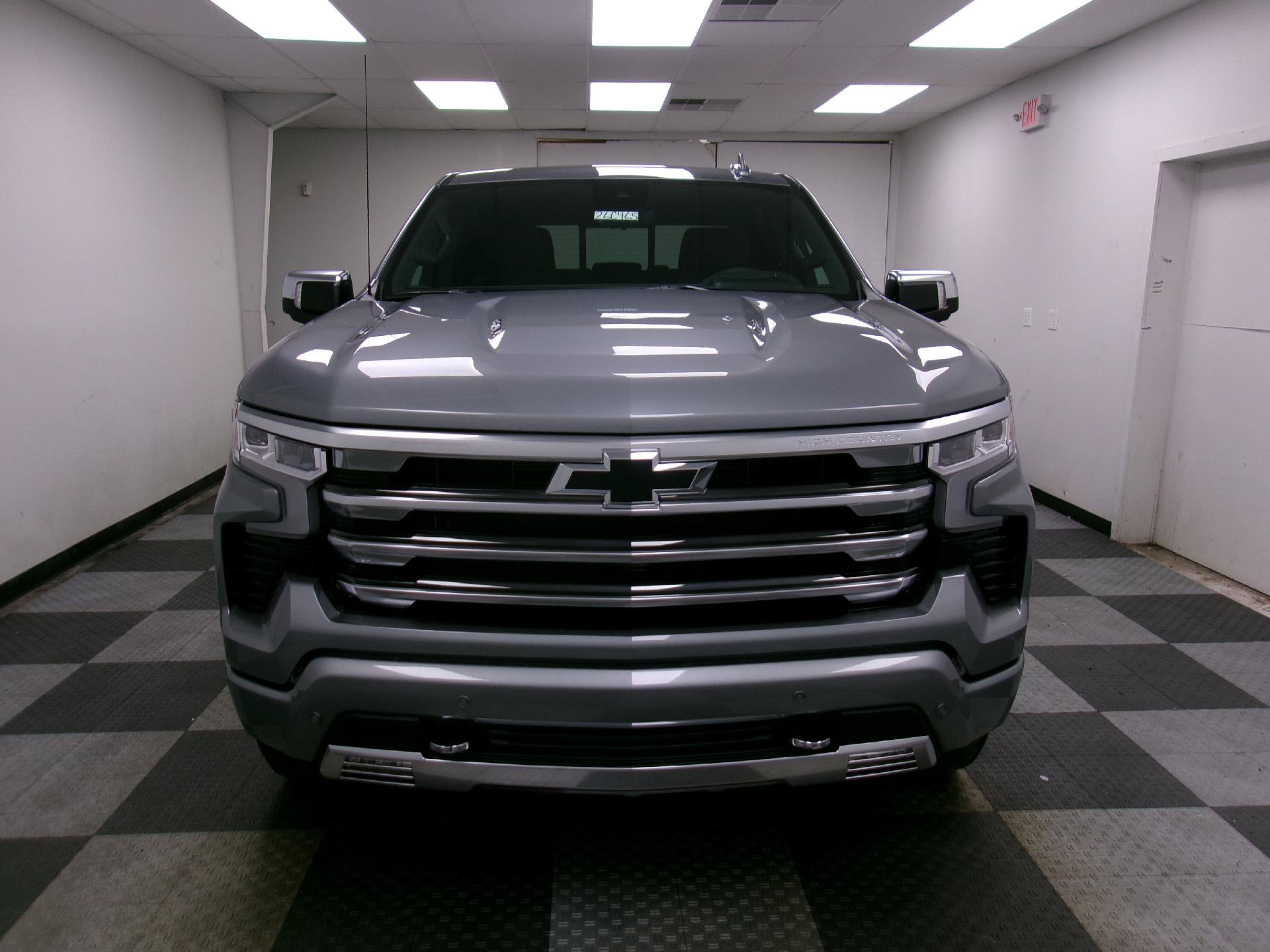 New 2026 Chevrolet Silverado 1500 High Country w/ Technology Package AWD/4WD image 16