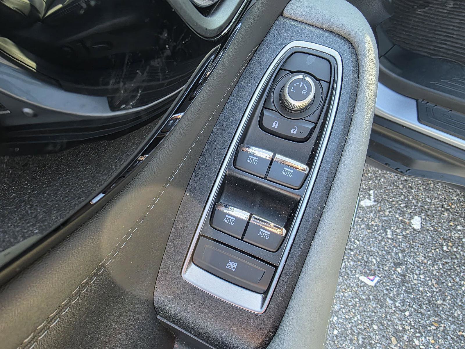 Used 2025 Subaru Outback Limited image 10