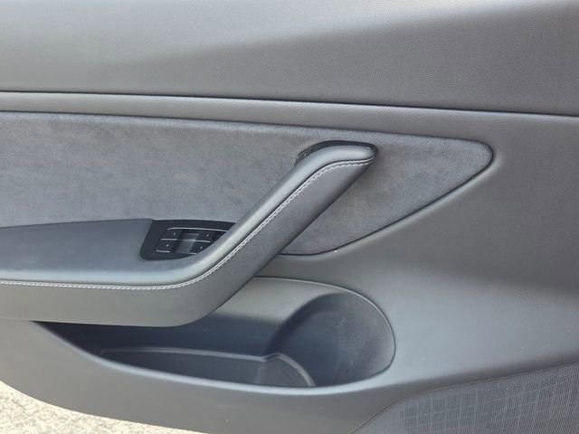 Used 2020 Tesla Model 3 Performance image 26