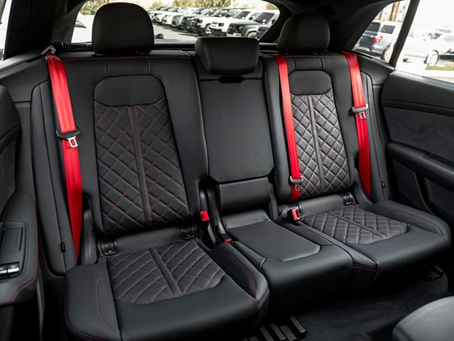 New 2026 Audi SQ8 Prestige AWD/4WD image 37