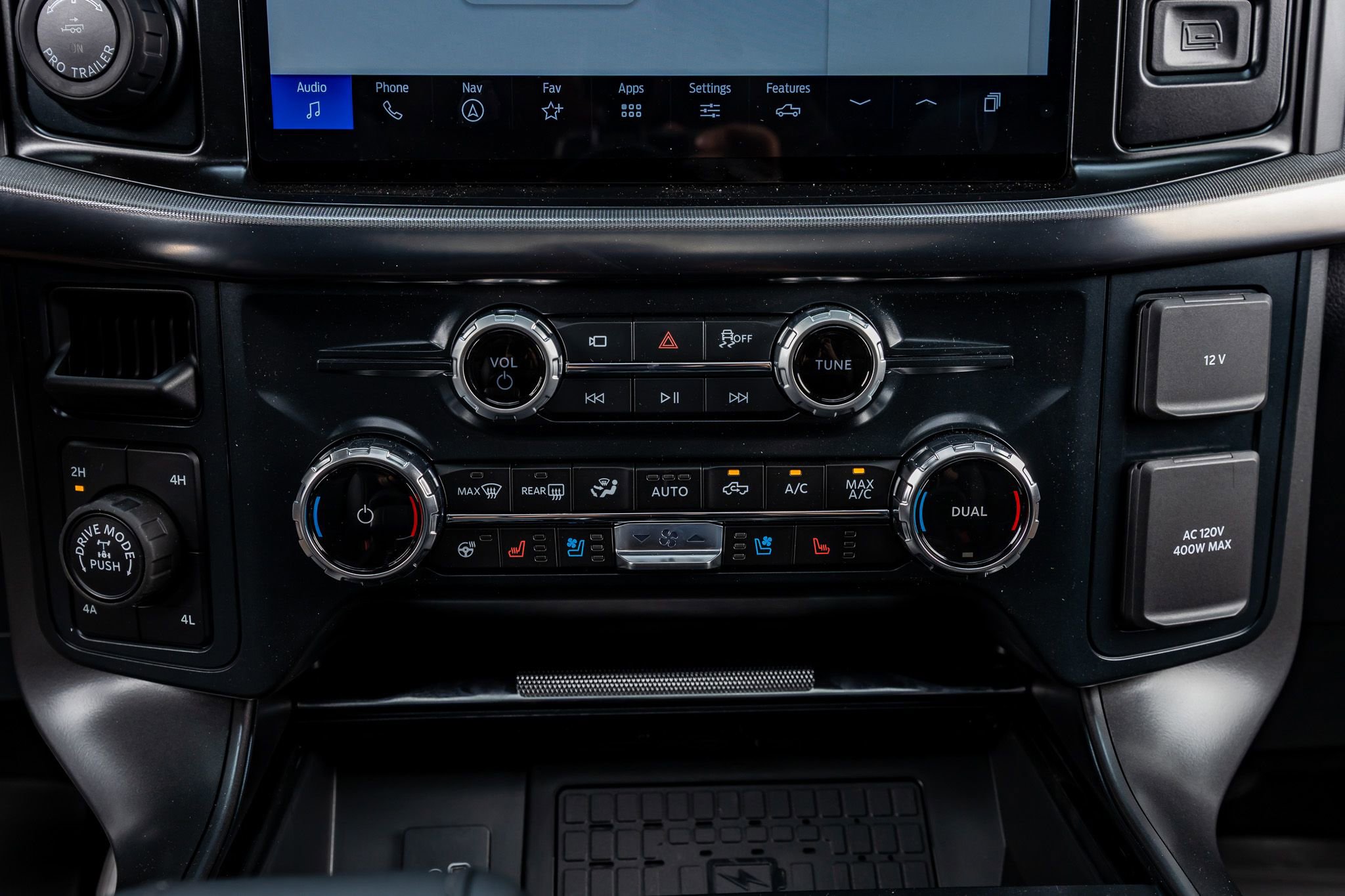 Used 2026 Ford F150 Lariat AWD/4WD image 27