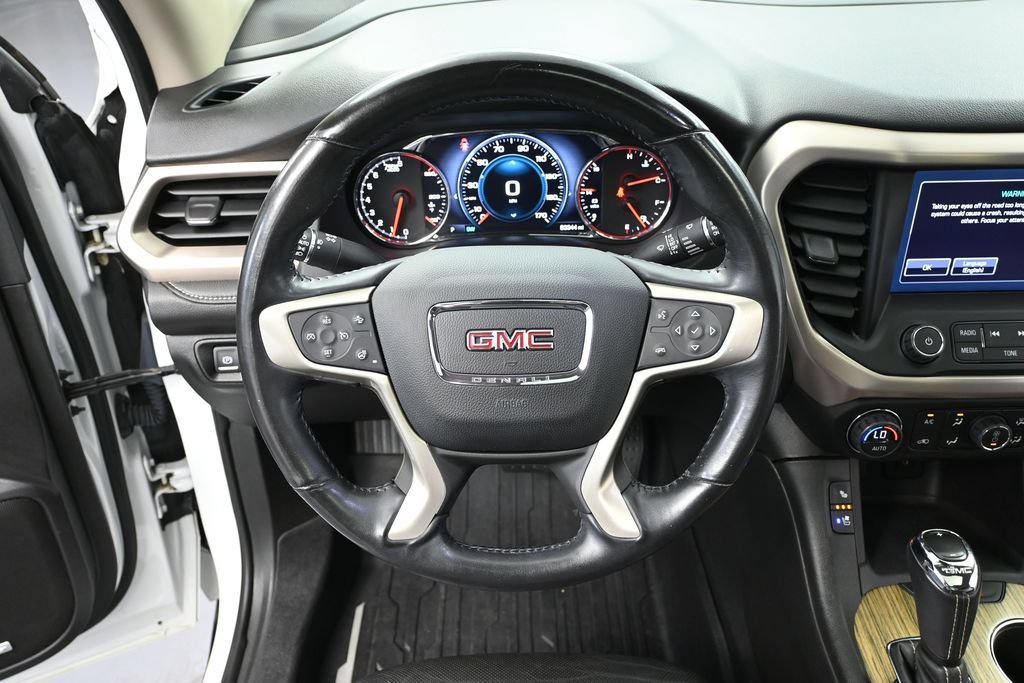 Used 2018 GMC Acadia Denali w/ Technology Package AWD/4WD image 21