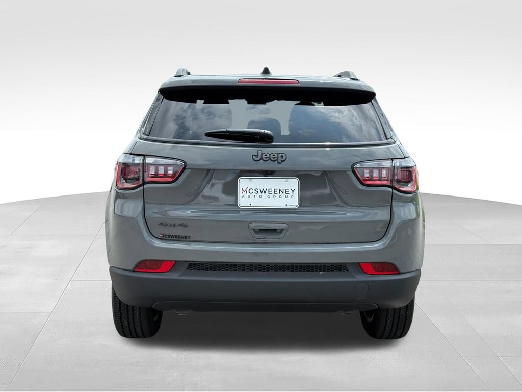 New 2026 Jeep Compass Latitude AWD/4WD image 29