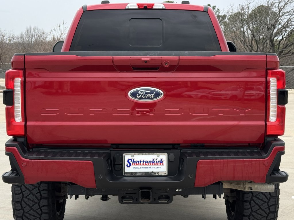 Used 2023 Ford F250 Lariat w/ Lariat Ultimate Package AWD/4WD image 5