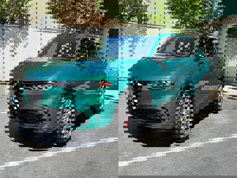 Used 2024 Alfa Romeo Tonale Veloce image 3