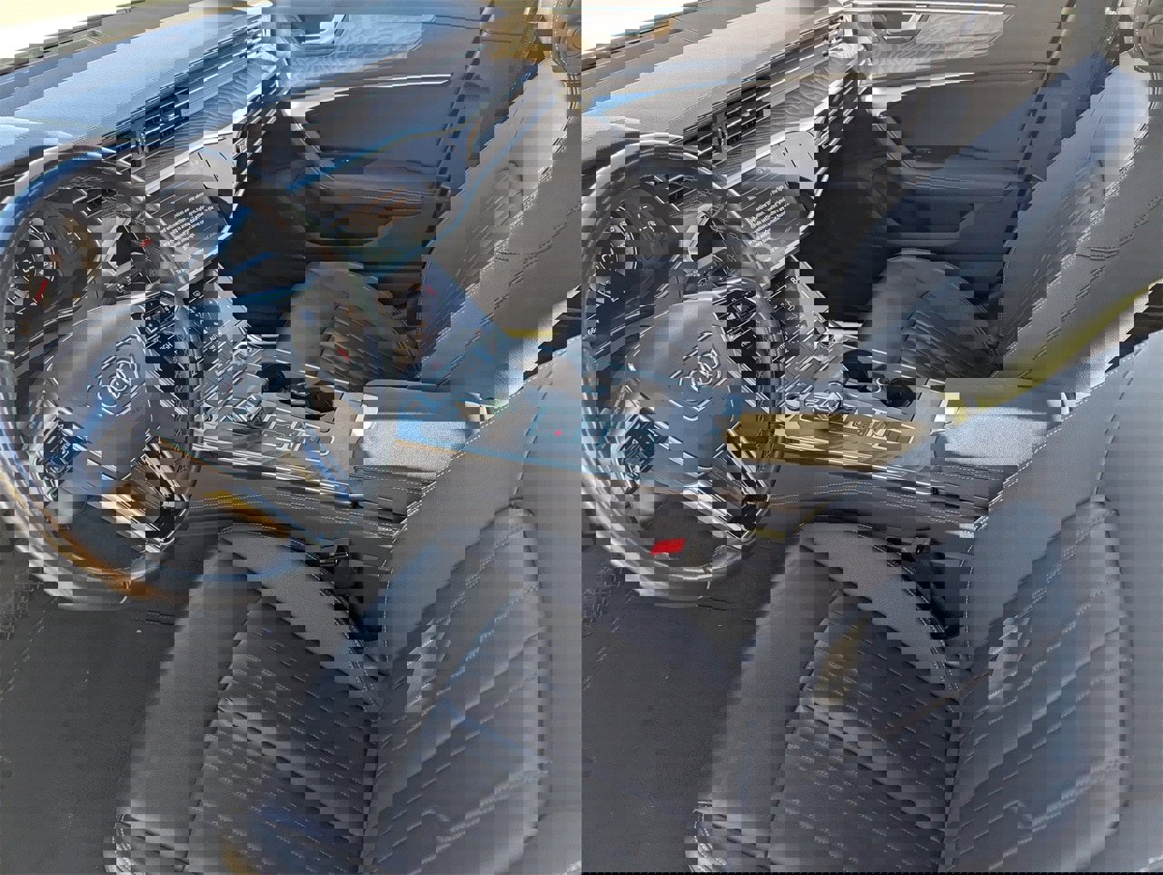 Used 2024 Audi A6 Premium Plus image 29