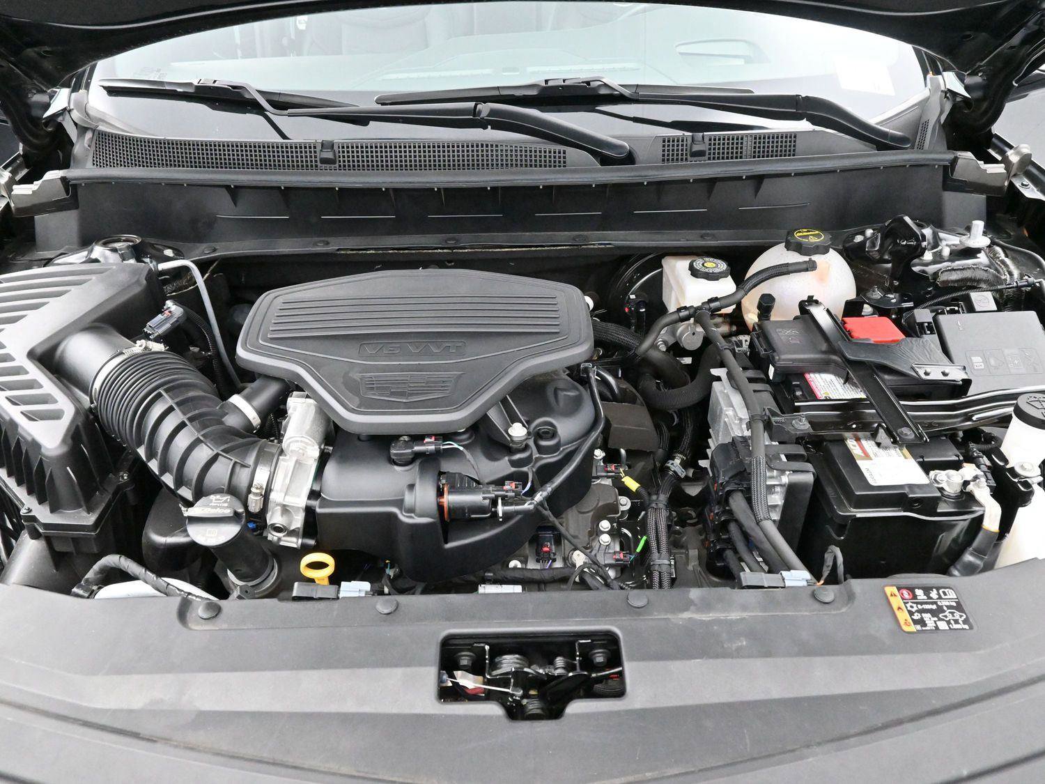 Certified 2024 Cadillac XT6 Sport w/ Platinum Package image 42