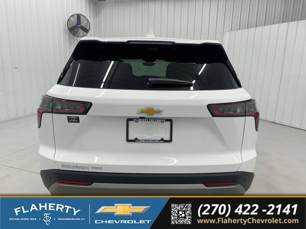 New 2026 Chevrolet Equinox LT w/ Safety and Technology Package AWD/4WD image 4