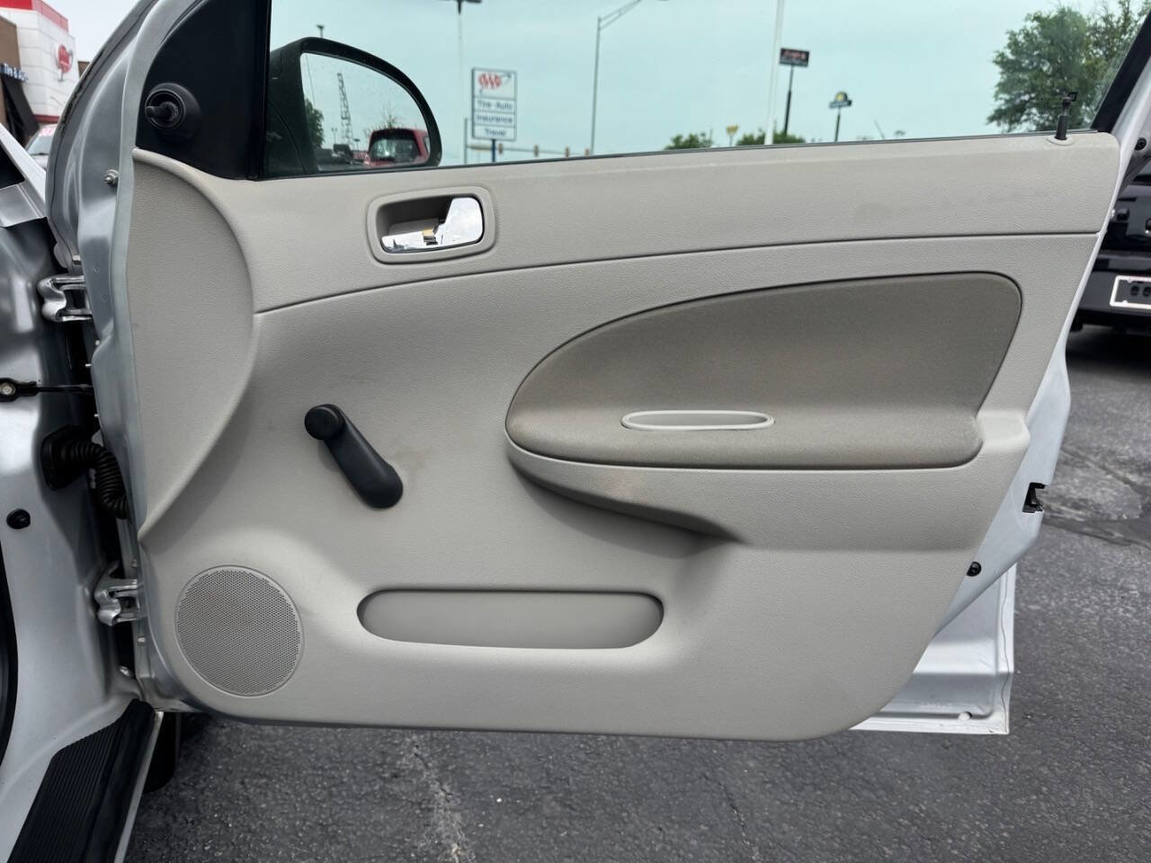 Used 2006 Chevrolet Cobalt LS FWD image 19