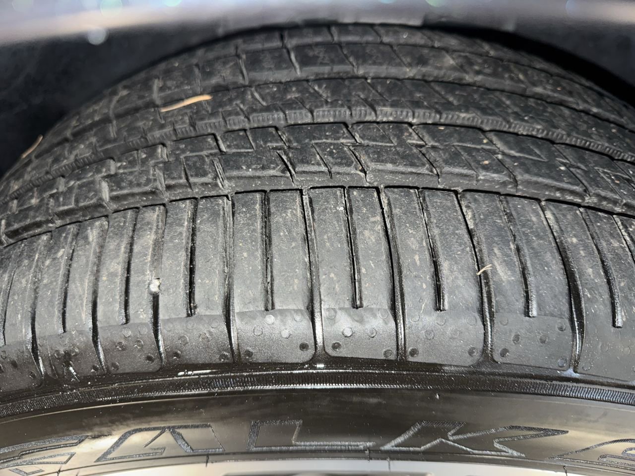 Used 2023 Maserati Levante Modena image 11