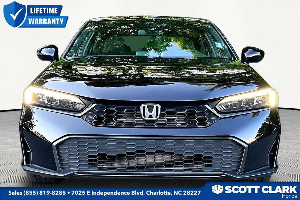 Used 2025 Honda Civic Sport image 2