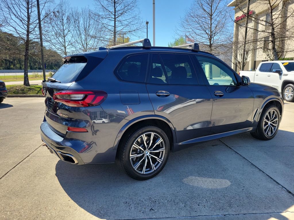 Used 2022 BMW X5 M50i w/ Executive Package image 8