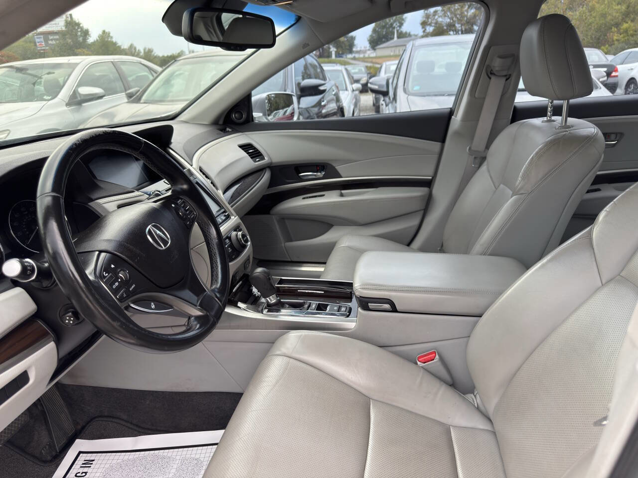 Used 2014 Acura RLX w/ Technology Package FWD image 10