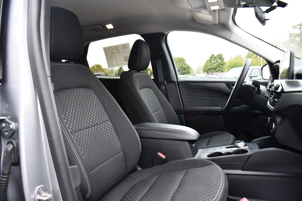 Used 2023 Ford Escape Active image 16
