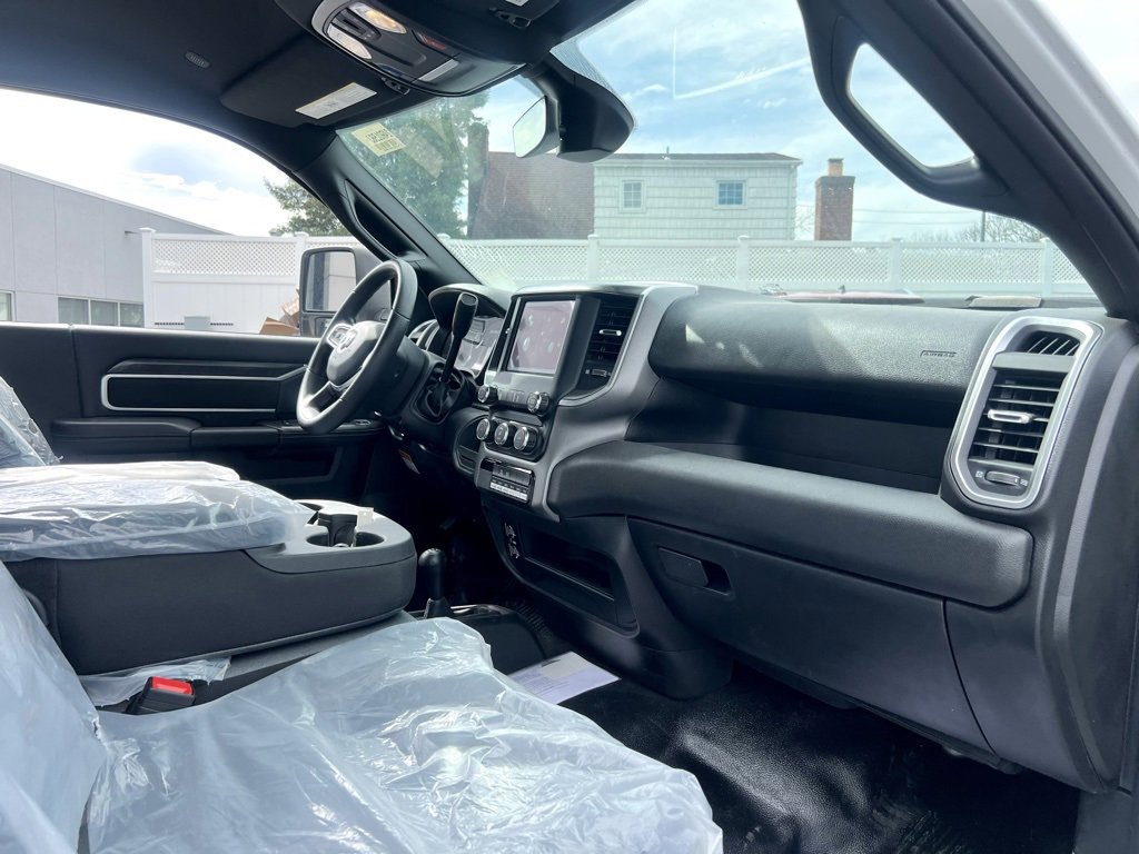 New 2024 RAM 4500 SLT w/ Quick Order Package 2YG SLT image 20