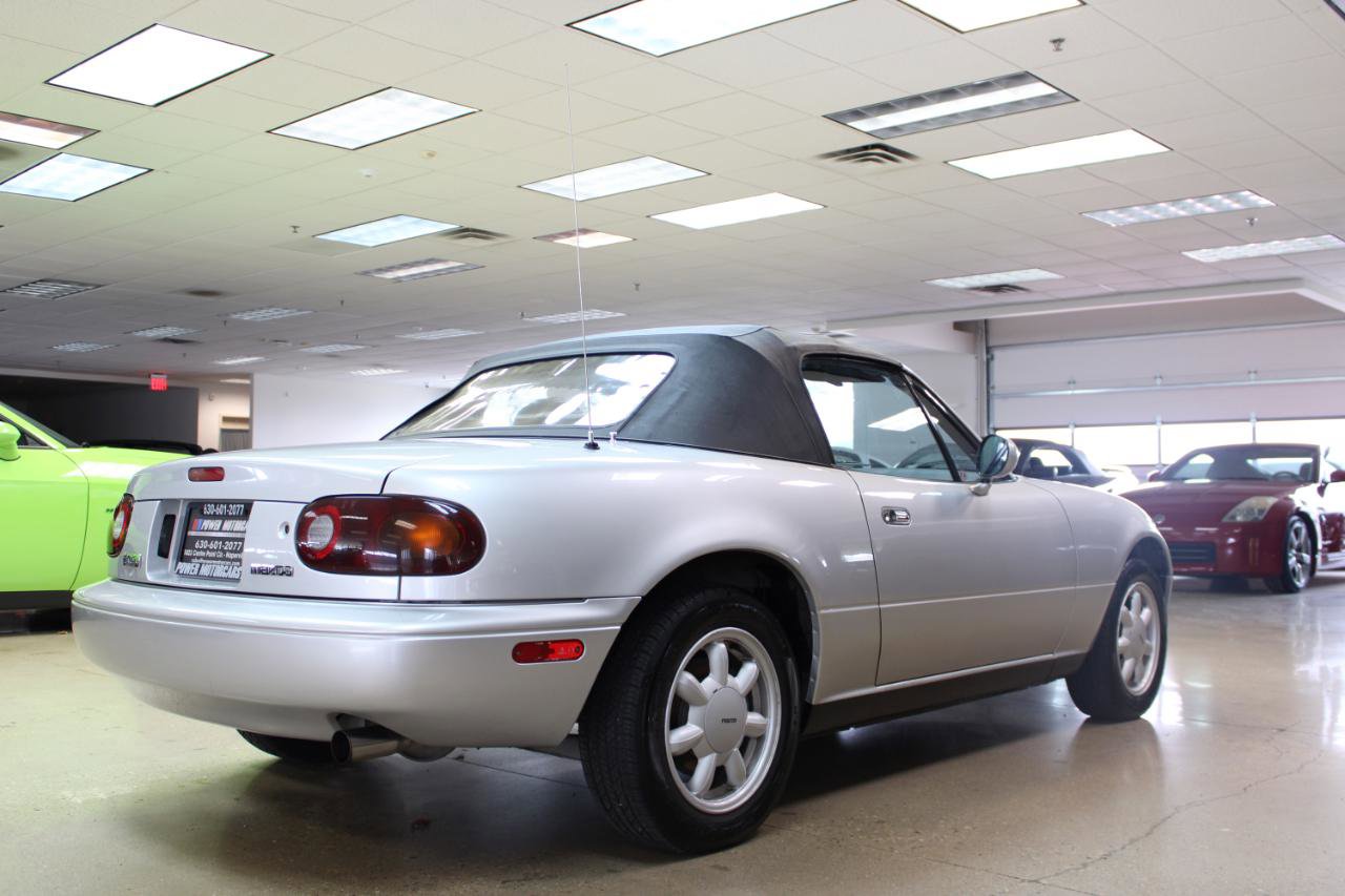 Used 1991 MAZDA MX-5 Miata RWD image 21