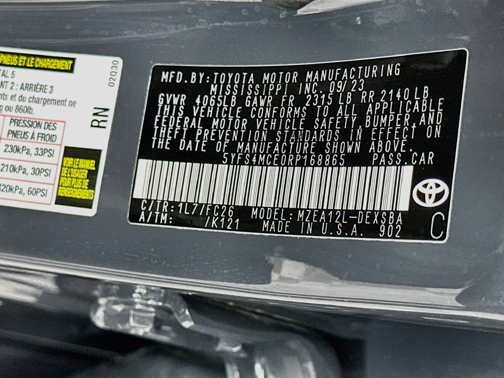 Certified 2024 Toyota Corolla SE FWD image 31