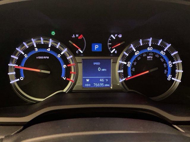 Used 2015 Toyota 4Runner Limited AWD/4WD image 28